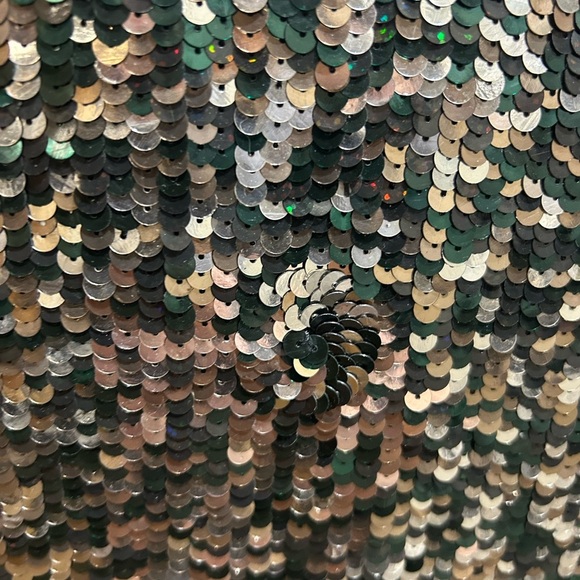 French Connection size 2 sequin sleeveless mod dress. - Picture 7 of 8